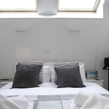 דירות אדינבורו Quiet Ground Floor Mews Flat And Parking מראה חיצוני תמונה