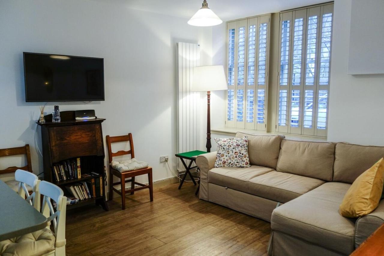 דירות אדינבורו Quiet Ground Floor Mews Flat And Parking מראה חיצוני תמונה